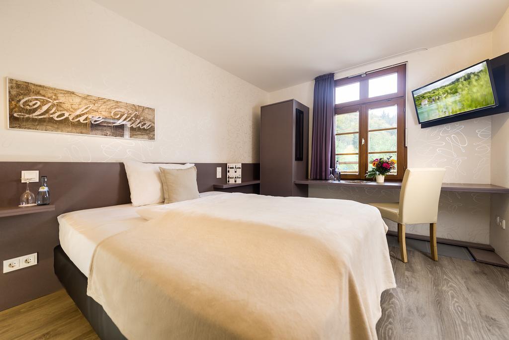 Hotel Landgasthof Koenig Von Preussen 마르스첼 외부 사진