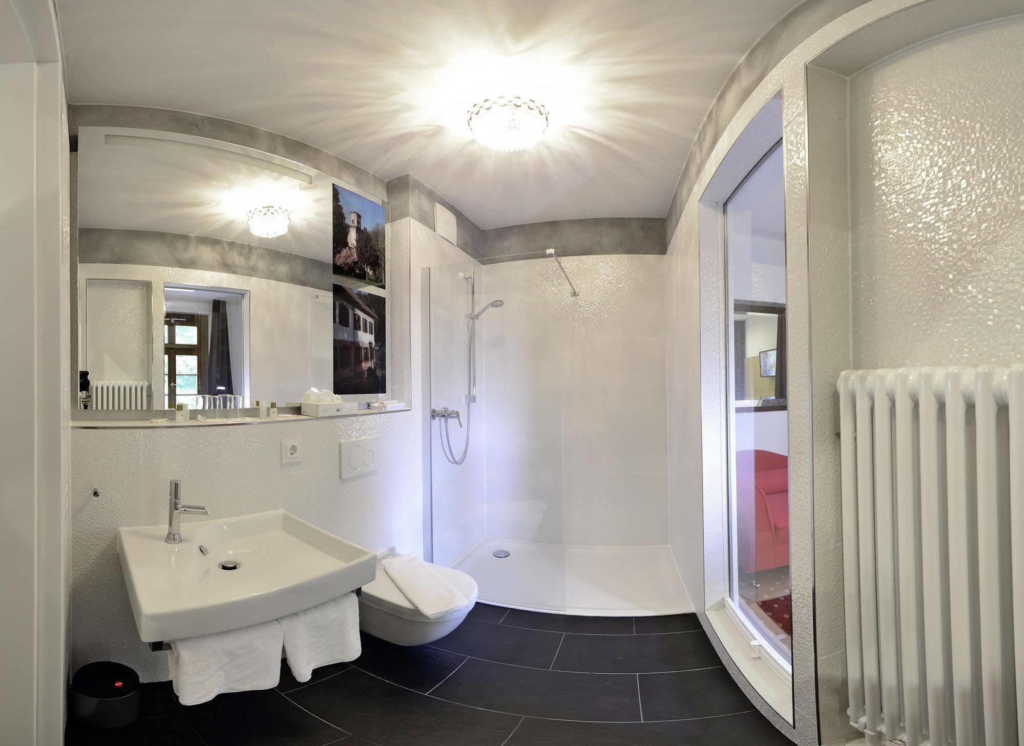 Hotel Landgasthof Koenig Von Preussen 마르스첼 외부 사진