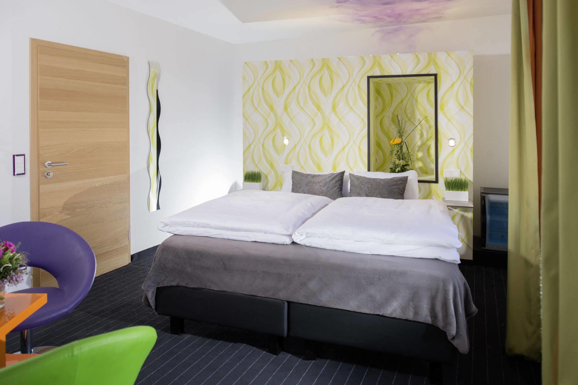 Hotel Landgasthof Koenig Von Preussen 마르스첼 외부 사진