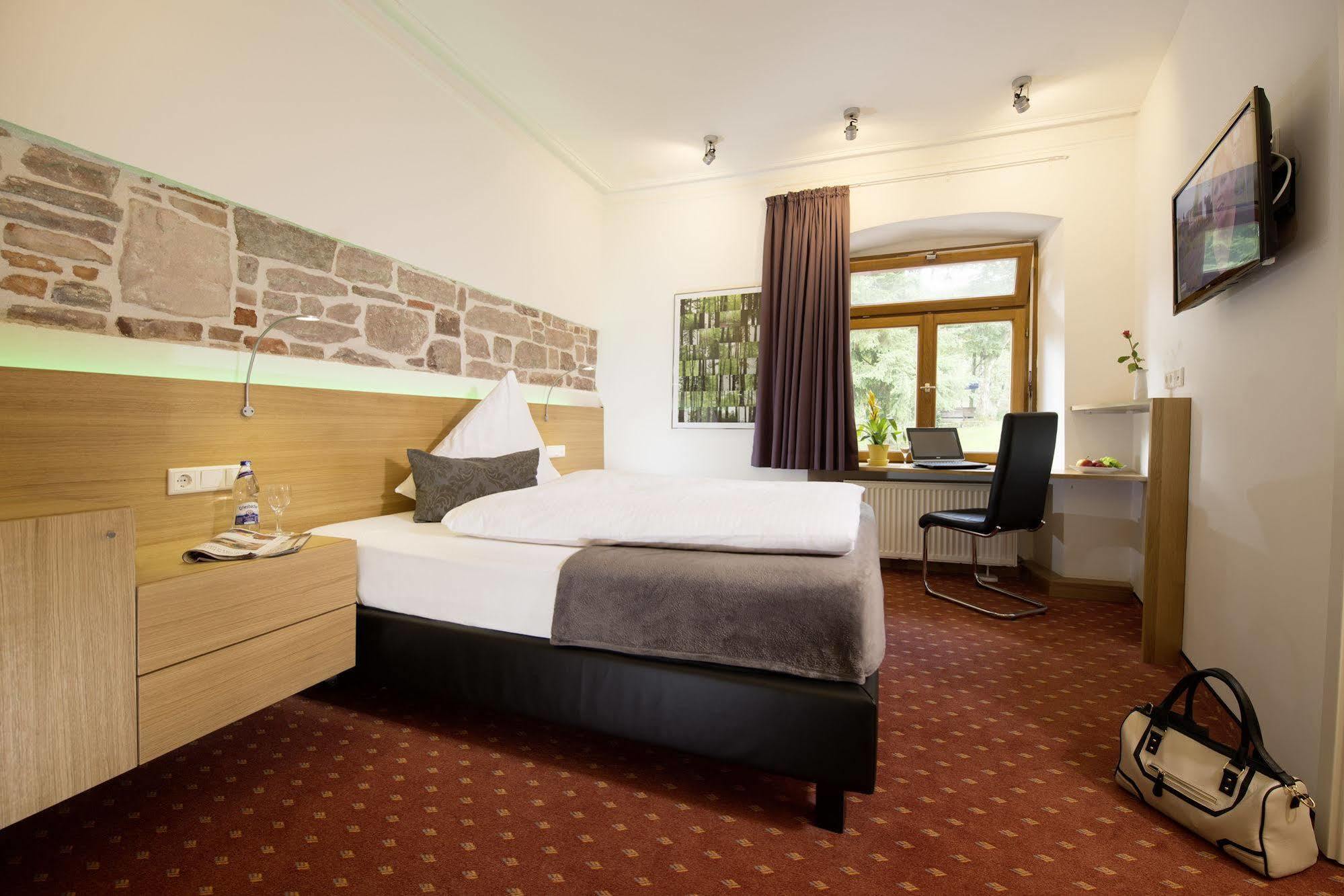 Hotel Landgasthof Koenig Von Preussen 마르스첼 외부 사진